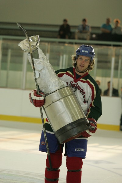 Captain Matt Shasby bringing home the cup!